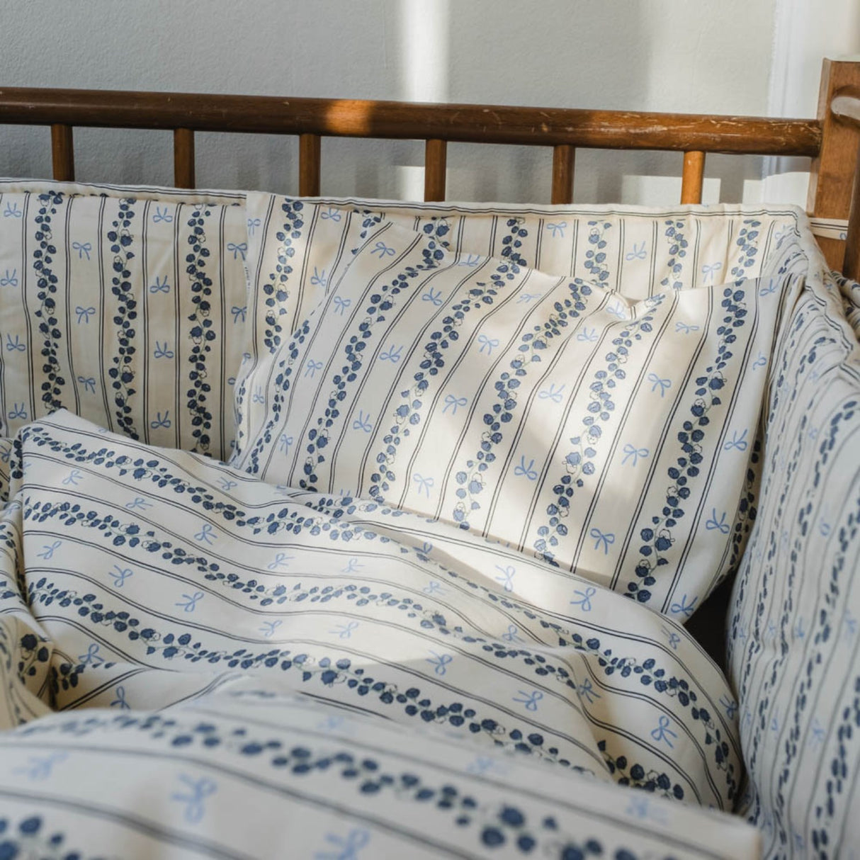 That's Mine Bell Flower Lotus Säng Bumper