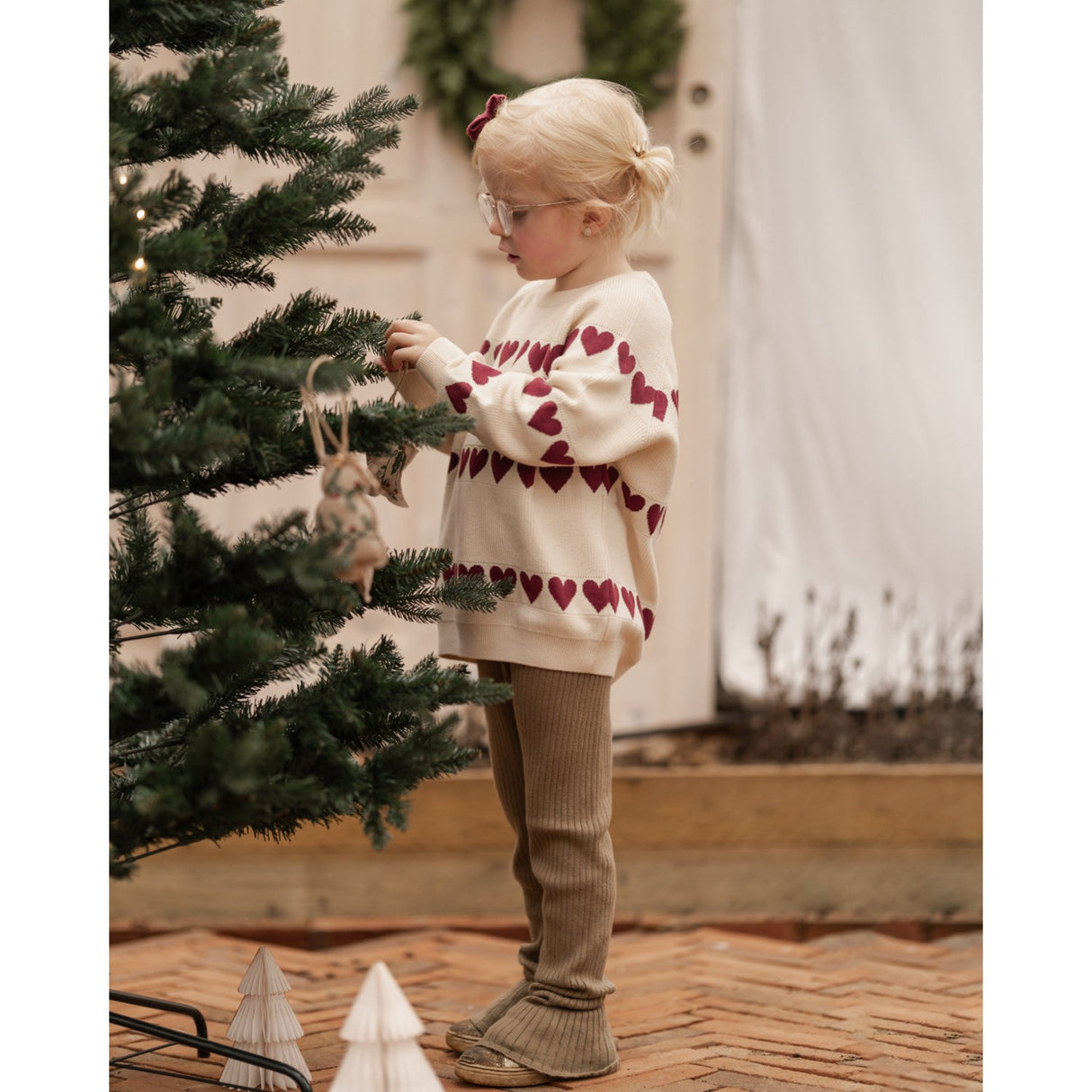 Hanevild Ivory Red Heart Blus