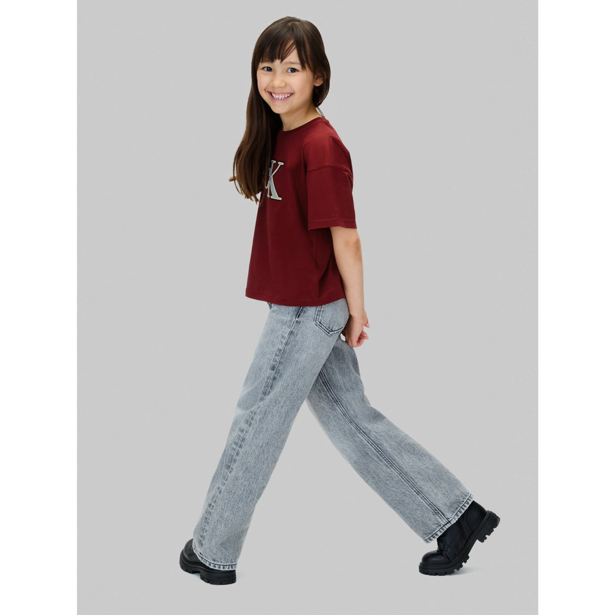 Calvin Klein Raspberry Chocolate Festive Graphic Ss T-Shirt