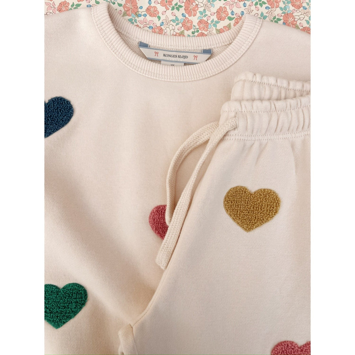 Konges Sløjd Multi Heart Lou Terry Sweat Byxor Ocs
