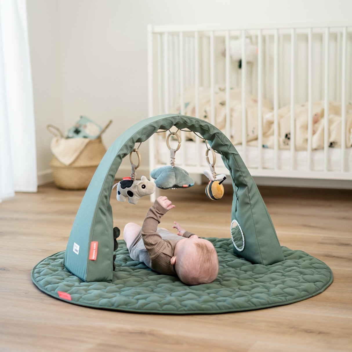 DonebyDeer Green Aktivitetsbue Tiny Farm