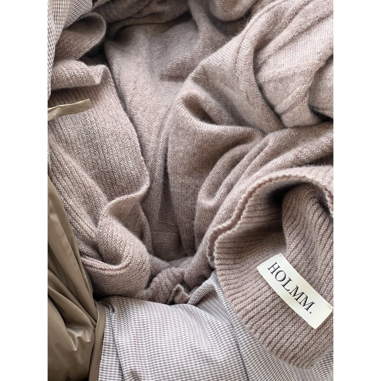 HOLMM Toast Blanky Throw