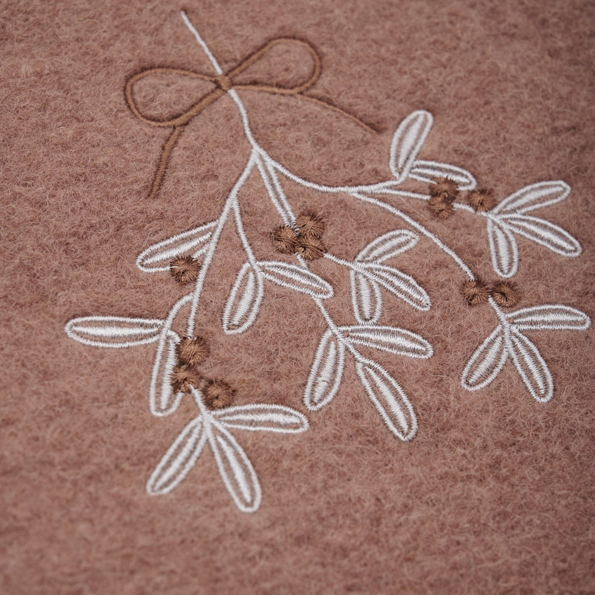 Huttelihut Burlwood Elefanthatt Emb. Ull