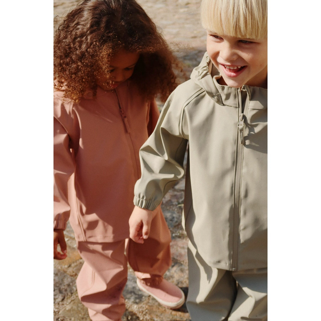 Konges Sløjd Cameo Brown Plainy Rain Sett