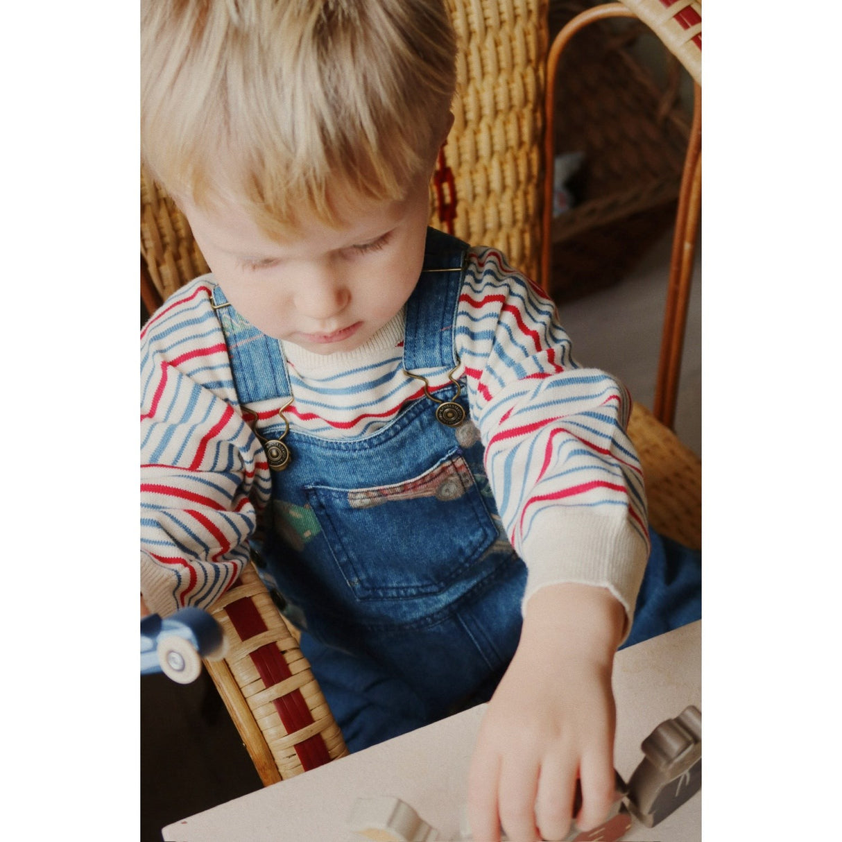 Konges Sløjd Antique Stripe Manis Stickad Sweater