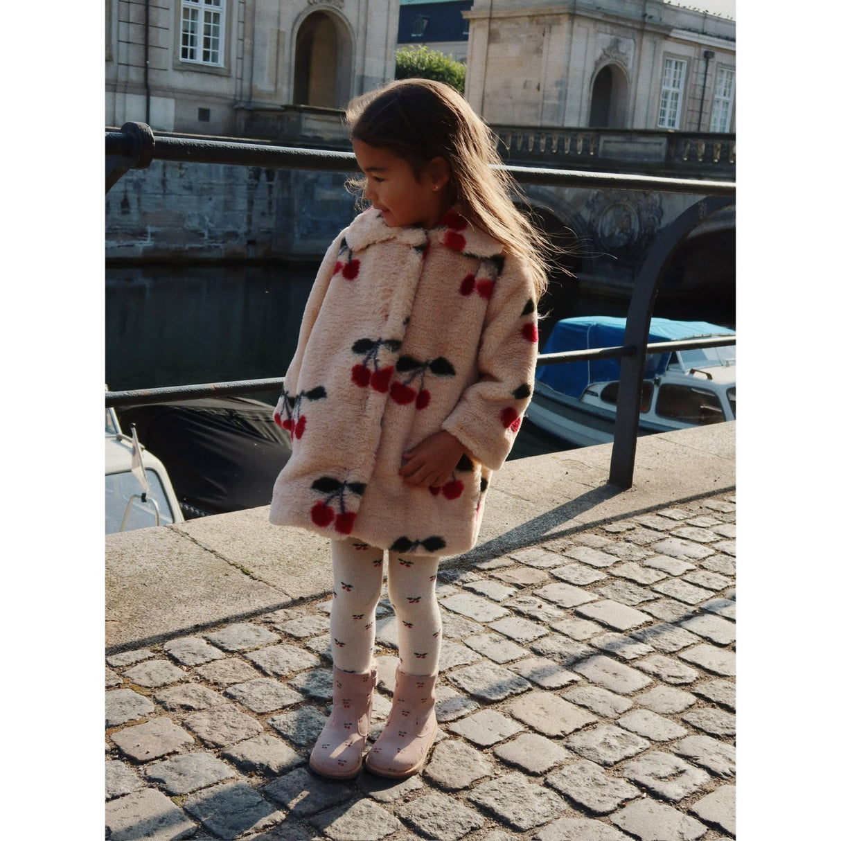 Konges Sløjd Ma Grande Cerise Fuzzie Täcka Grs