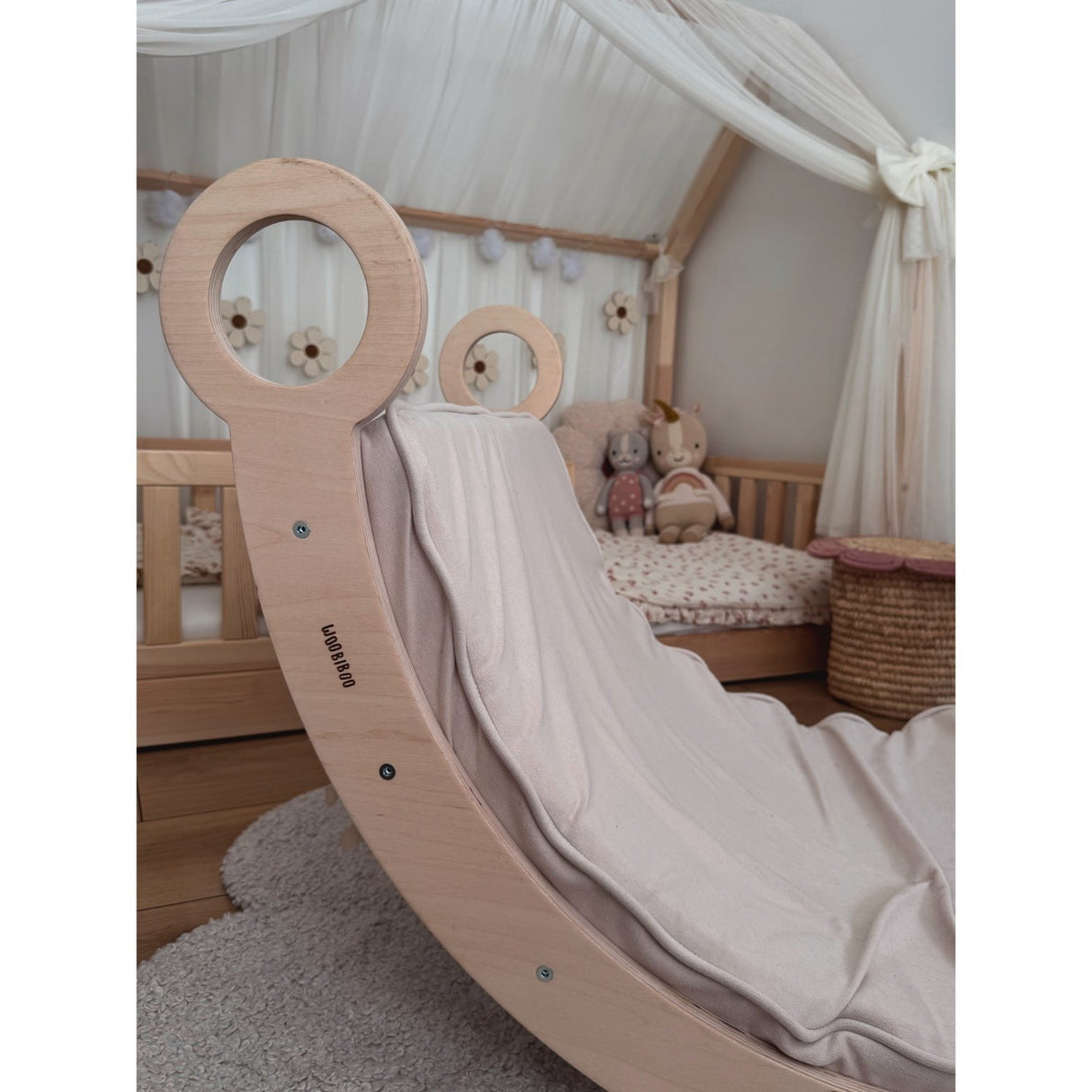 Woobiboo Natural Montessori Rocker Med Beige Madras L