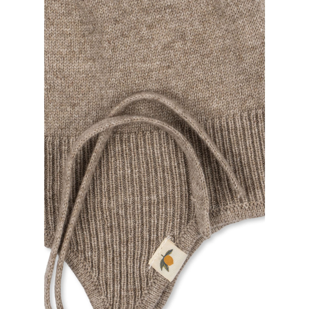 Konges Sløjd Light Brown Mattou Stickad Hjälm