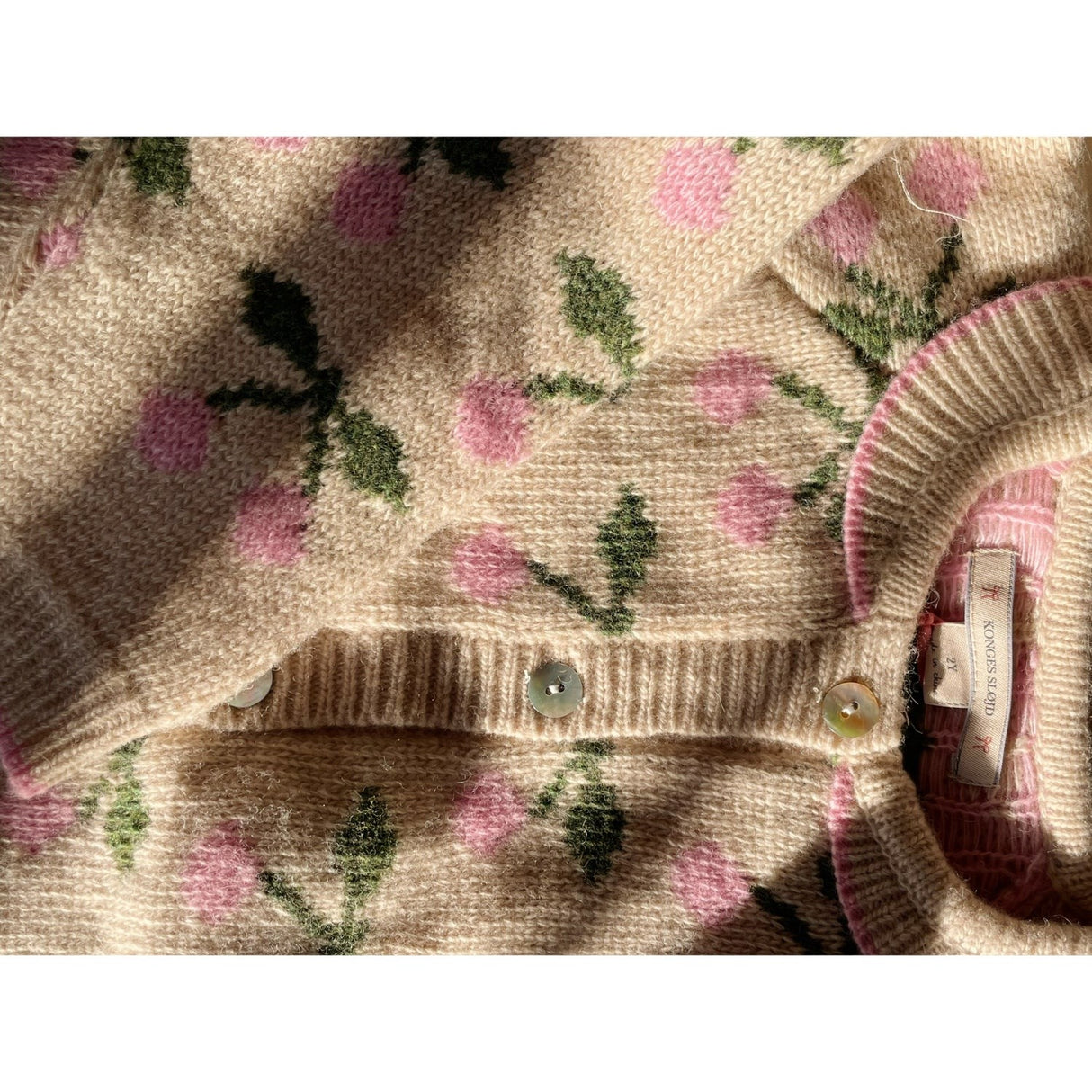 Konges Sløjd Cherry Belou Stickad Krage Cardigan