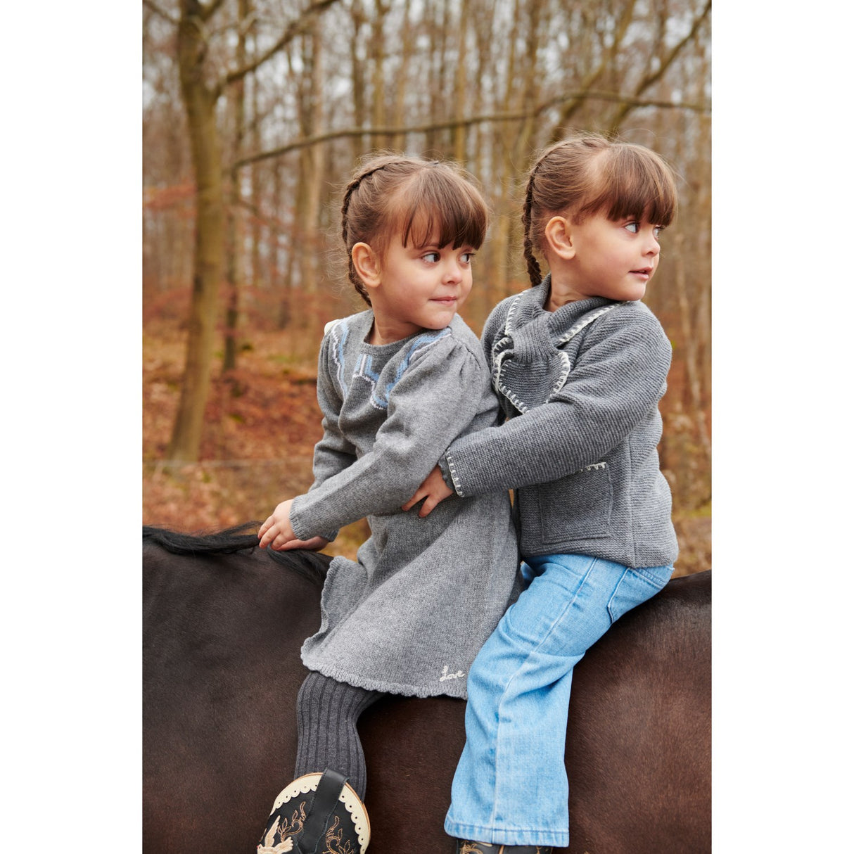 COPENHAGEN COLORS Dk Grey/Blue Comb. Cashmere Blus W. Krage Deco