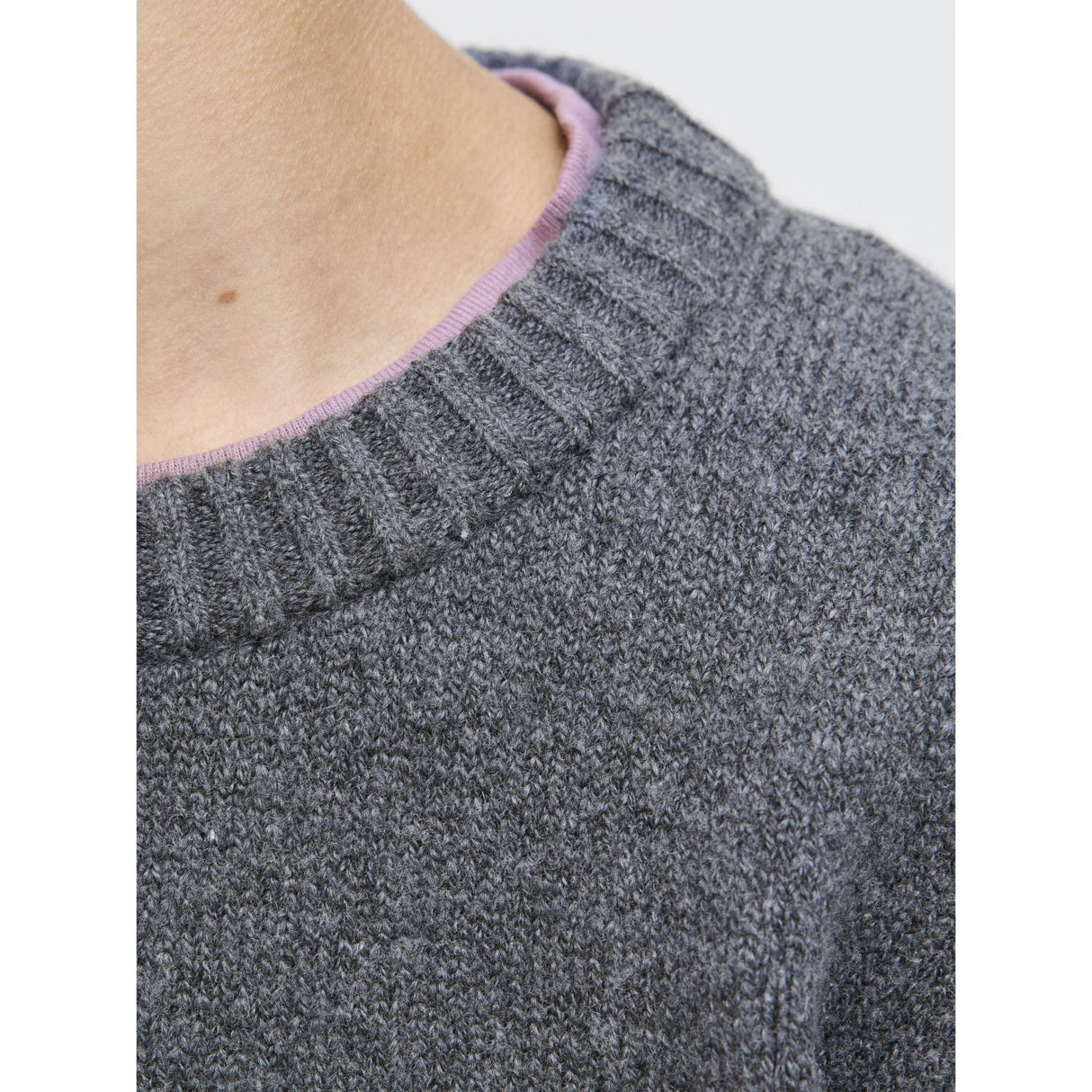 Jack & Jones Junior Dark Grey Melange Jornorrebro Stickad Crew Neck Ln Jnr