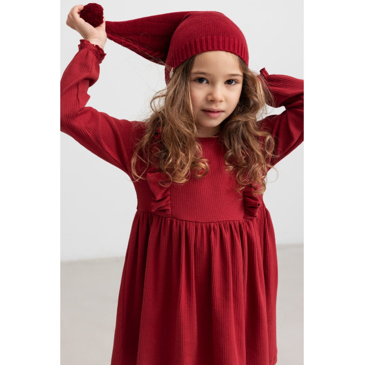 MarMar Cotton Rayon Knit Cable Hibiscus Red Alfen Christmas Mössa