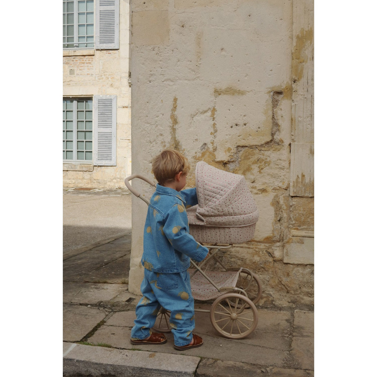 Konges Sløjd Fairy Etoile Sangria Tyll Docka Sittvagnar