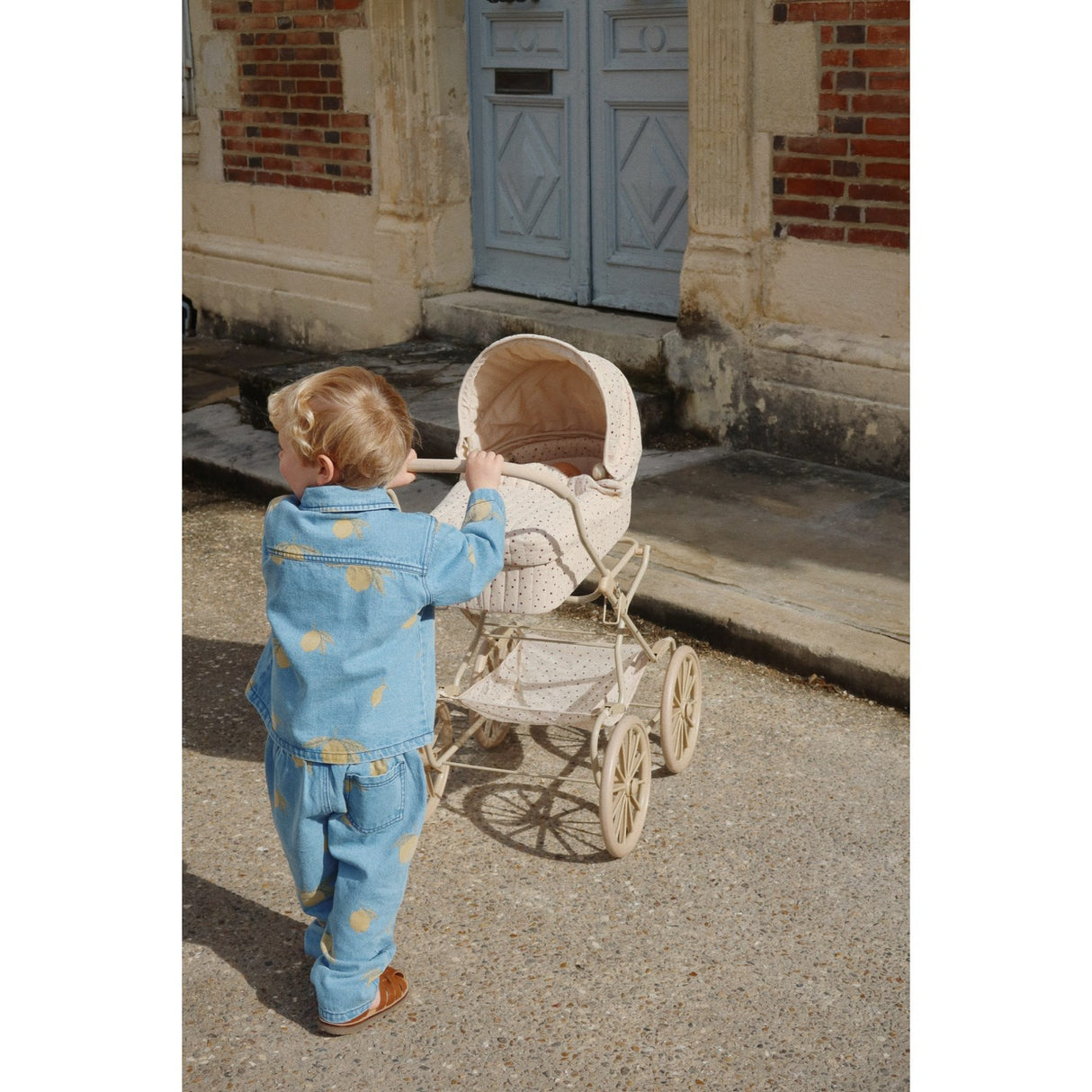 Konges Sløjd Fairy Etoile Sangria Tyll Docka Sittvagnar