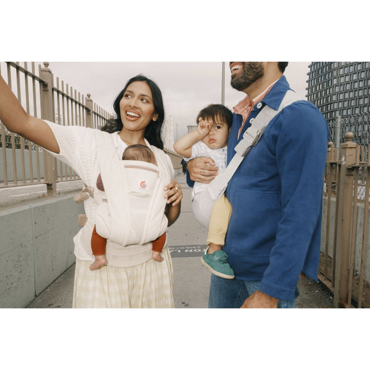 Ergobaby Pearl Grey Upsie Sling Carrier