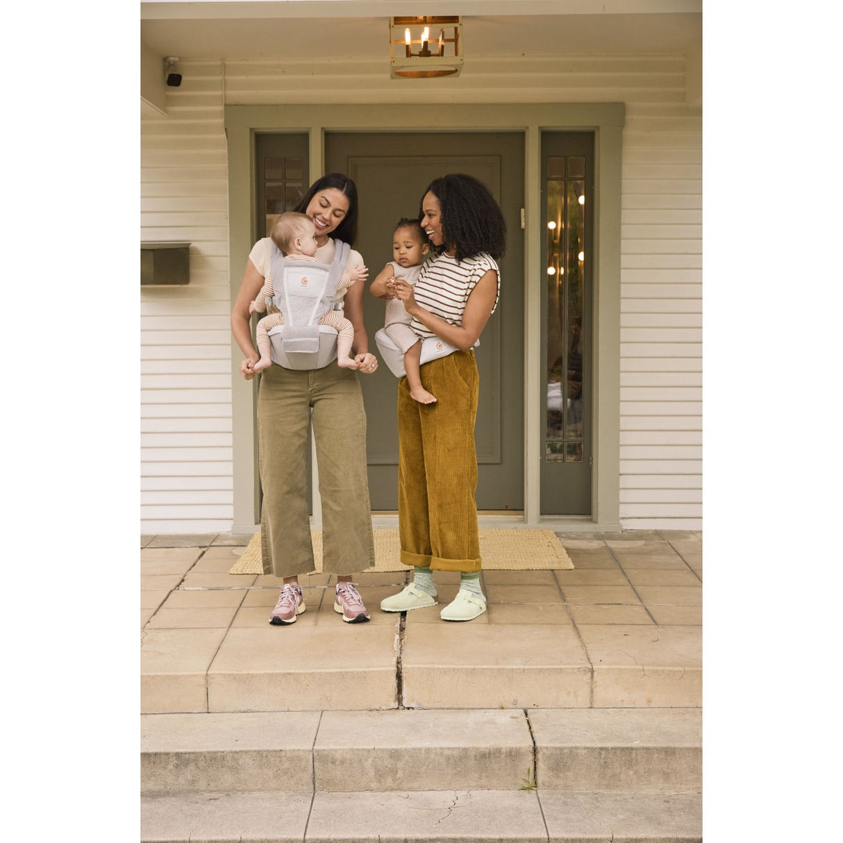 Ergobaby Pearl Grey Lift Hip Plats