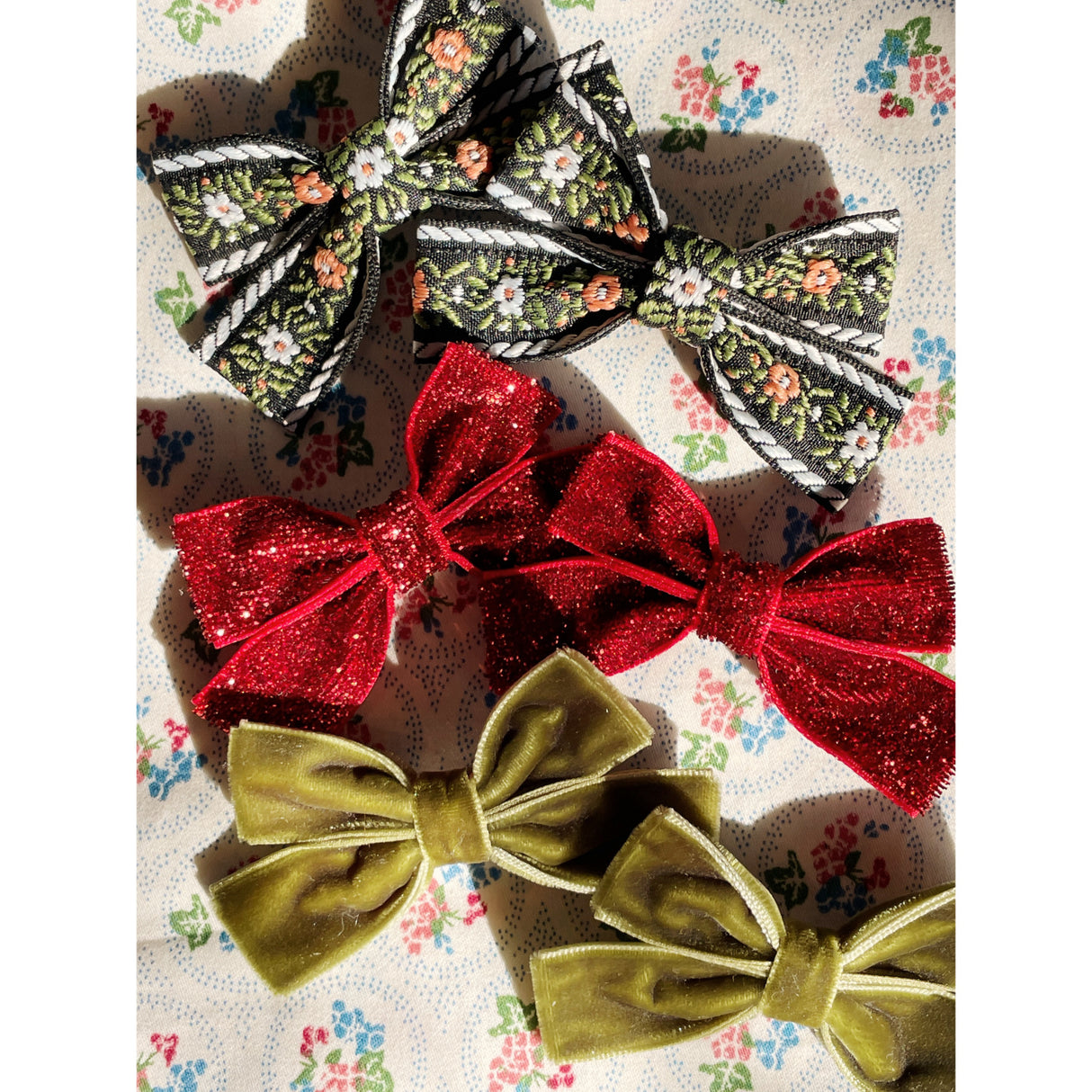 Konges Sløjd Red/Green 6 Pack Micki Rosett Hair Clips