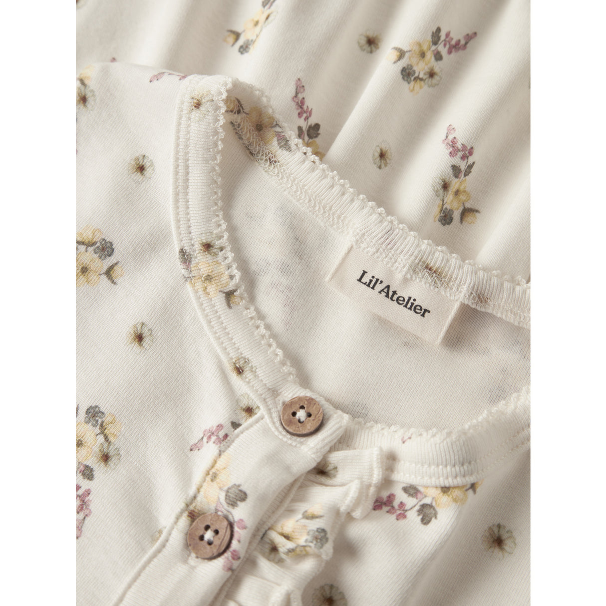 Lil'Atelier Coconut Milk Flower Nmfgayo Smi Ss Klänning Lil