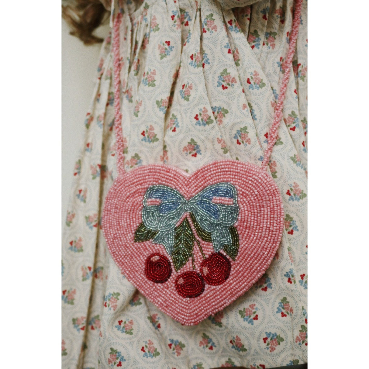 Konges Sløjd Amarena Beaded Heart Väska