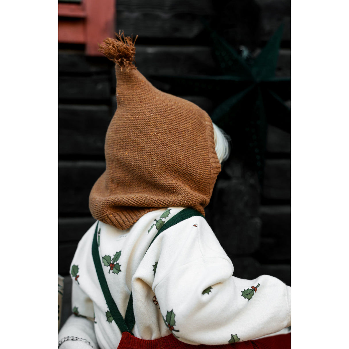 Silly Silas Maple Leaf With Dark Forest Green Footed Strumpbyxar Christmas Edition