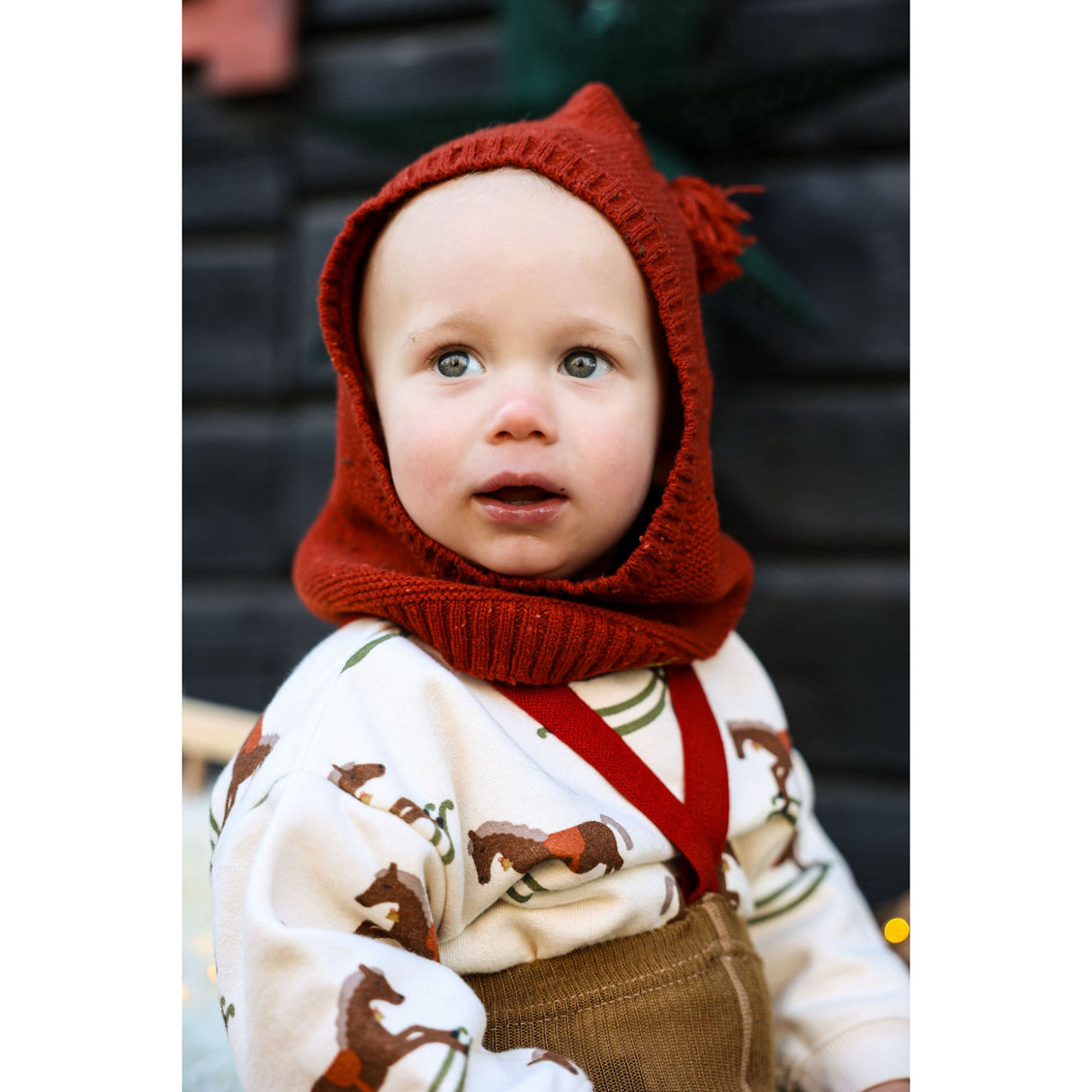 Silly Silas Acorn Brown With Maple Leaf Footed Strumpbyxar Christmas Edition