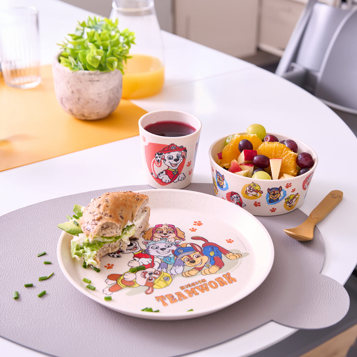Koziol Organic Moon Small Tallrik + Skål + Kopp Connect Grow Paw Patrol