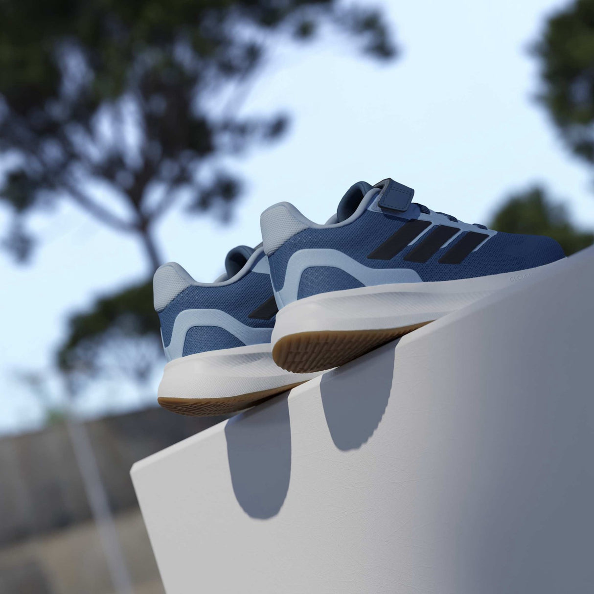 adidas Originals Dusky Ink/Legend Ink/Glow Blue Runfalcon 5 El C Sneakers