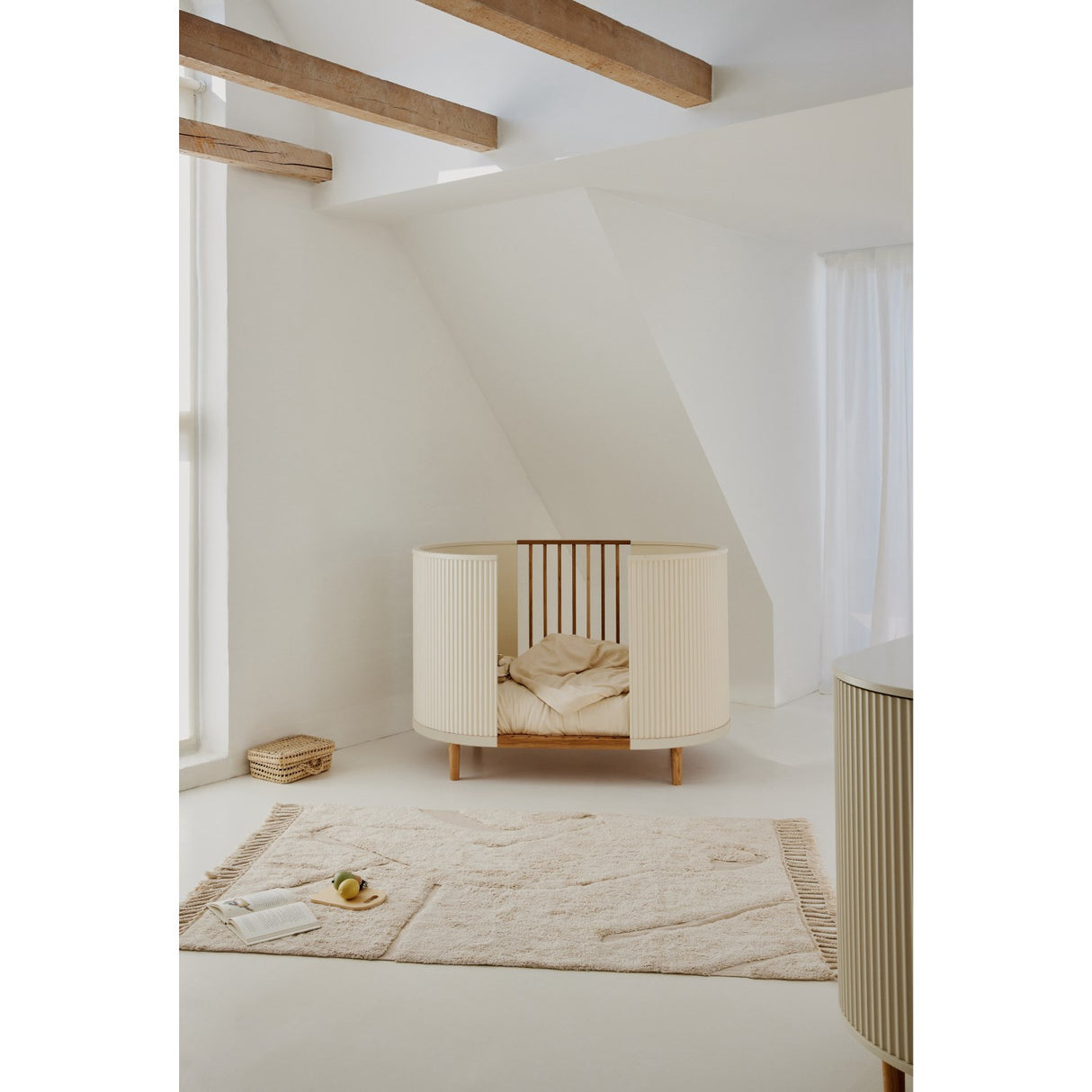 KAS Kopenhagen Cream Oak Kai Baby Cot