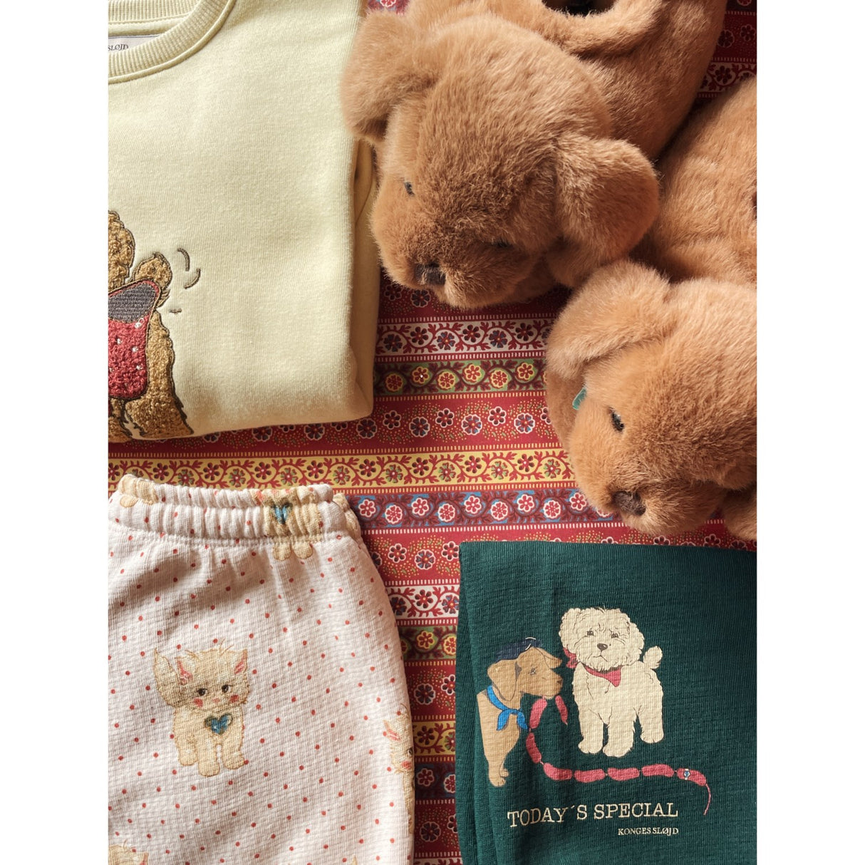 Konges Sløjd Chicory Coffe Sausage Dog Footies