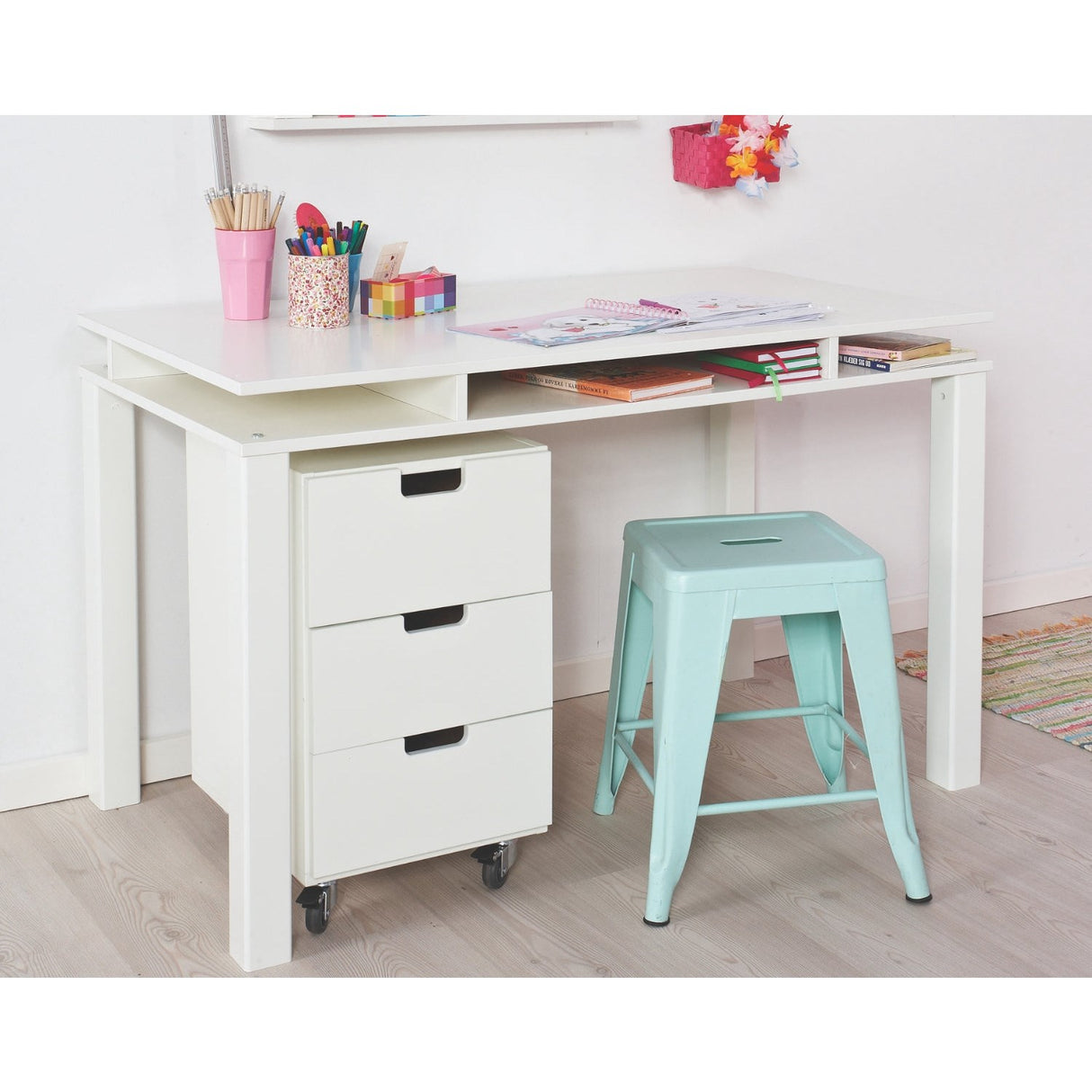 Manis-h Snow White Skrivebord