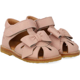 Angulus Sandal Med Sløfje Og Lukket Tå