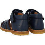 Angulus Sandal Med Dinobroderi Og Lukket Tå