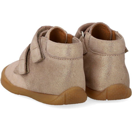 Angulus Den Første Sko