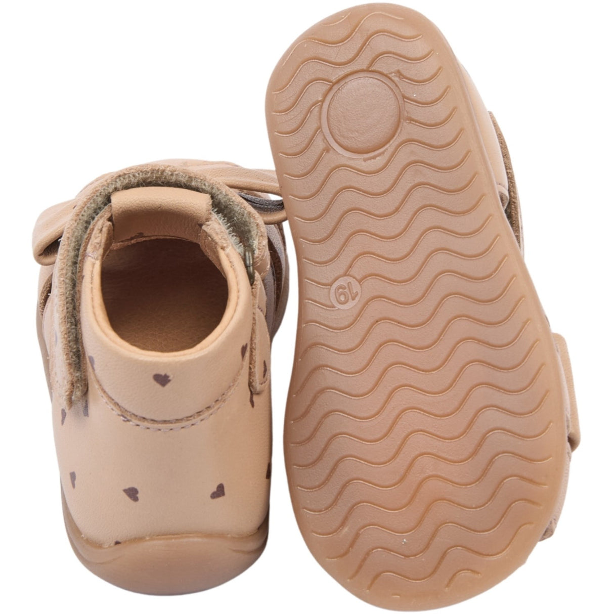 Pom Pom Cloud Cream Pearl Starter Rosett Sandal