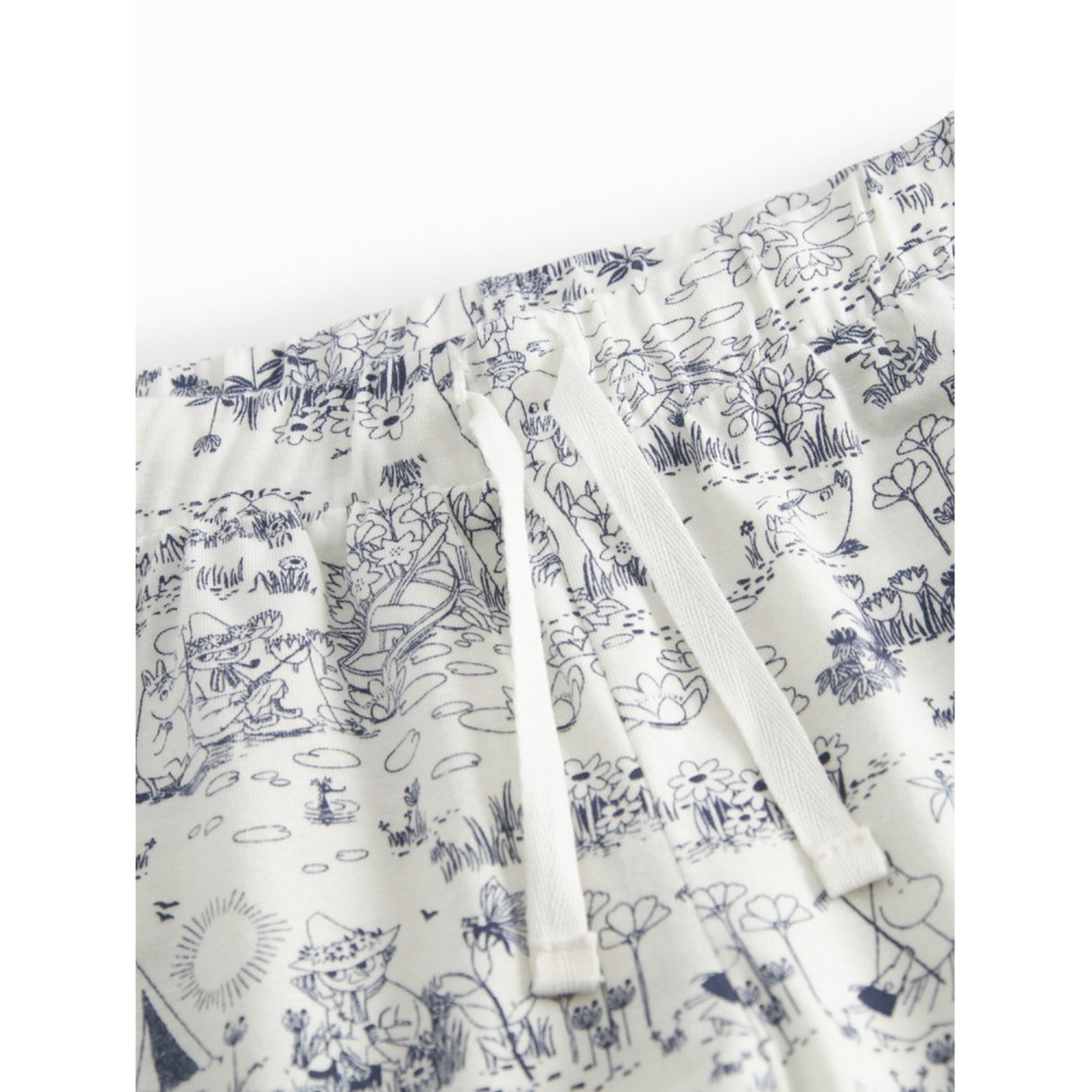 MarMar Modal Smooth Print Moominvalley Paulo Shorts