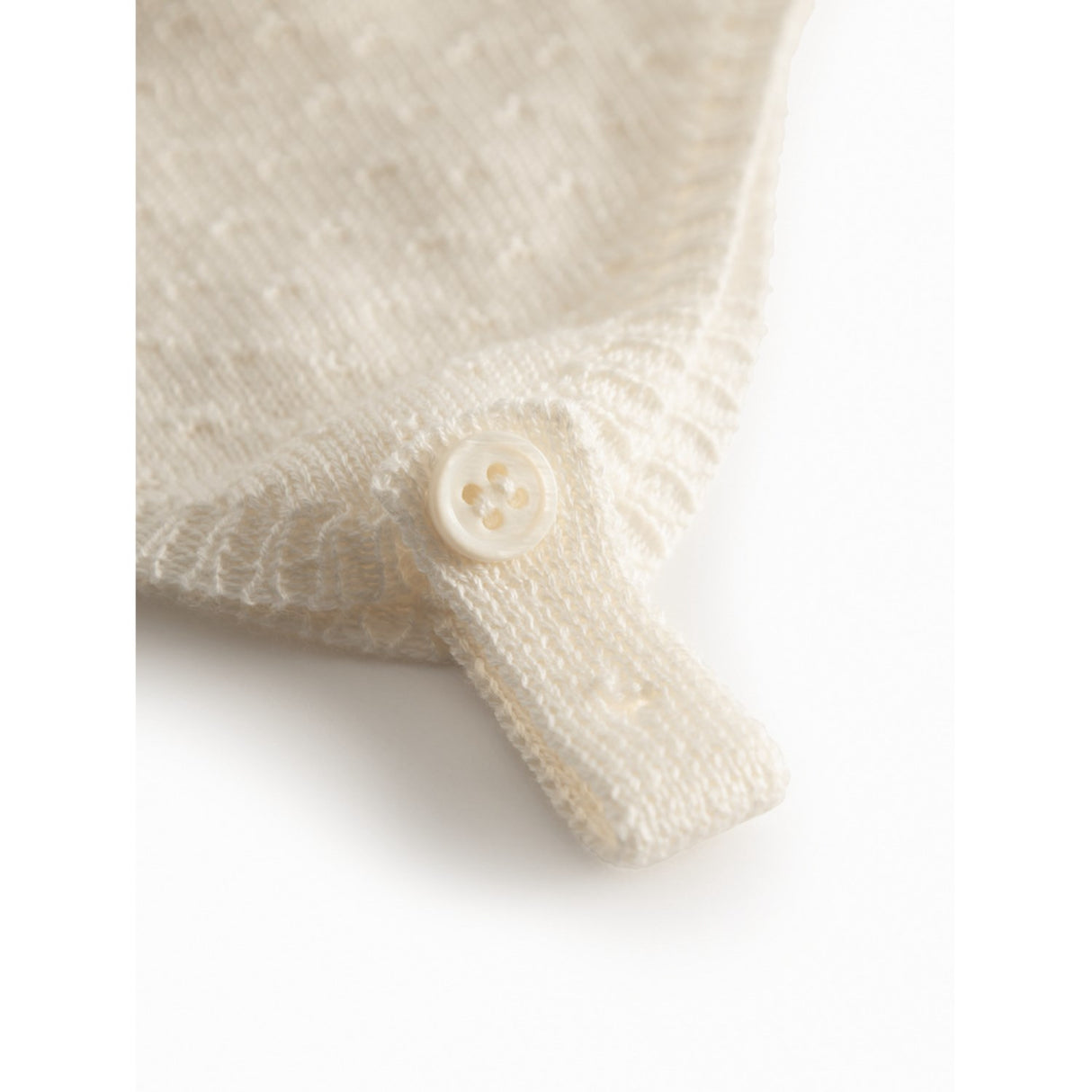 MarMar Newborn Modal Mix Mini Dots Gentle White Aly Mössa