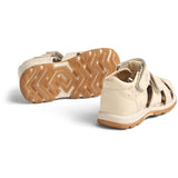 Wheat Barely Apricot Flowers Sandal Frei
