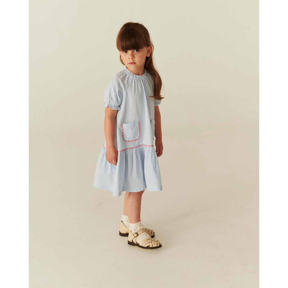 COPENHAGEN COLORS Sky Blue W Cream Stripe Seersucker Klänning W. Pockets