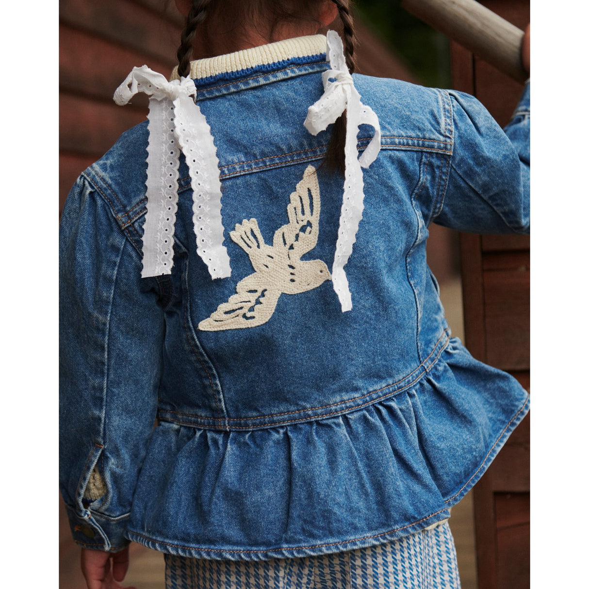 COPENHAGEN COLORS Indigo Blue Washed Denim Frill Jacka W. Crochet Doves