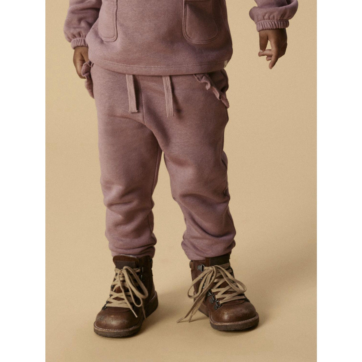 Lil'Atelier Nostalgia Rose Nmfkilano Ras Sweat Byxor Lil