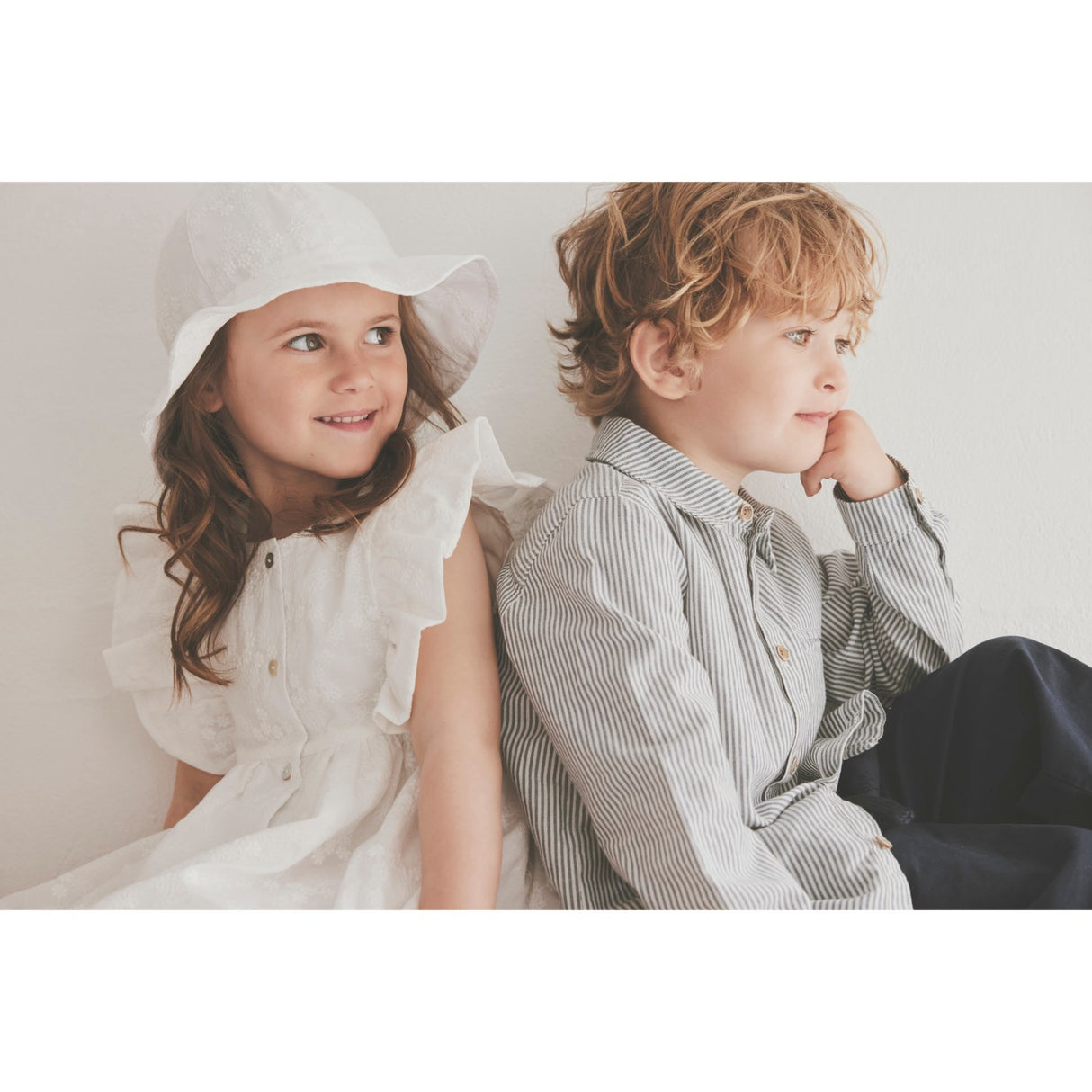 Huttelihut Antique White Klänning Ss Embroidery