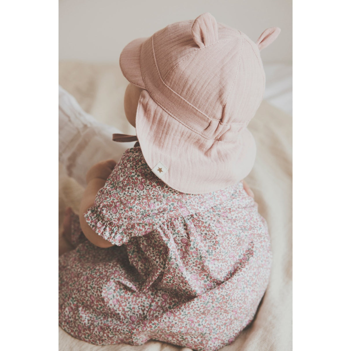 Huttelihut Plumeria Klänning Ss In Liberty Tyg