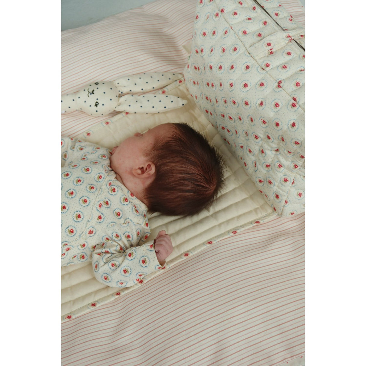 Konges Sløjd Mirage Basic Newborn Onesie Gots