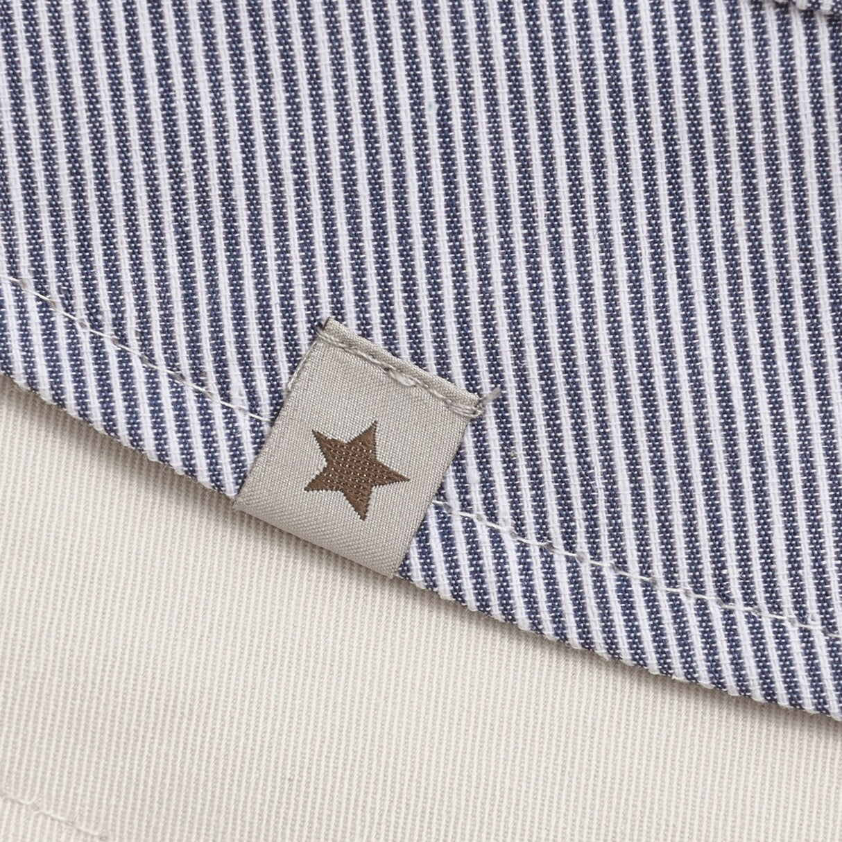 Huttelihut Bering Sea Hink Sun Mössa Stripe -Upf 40+