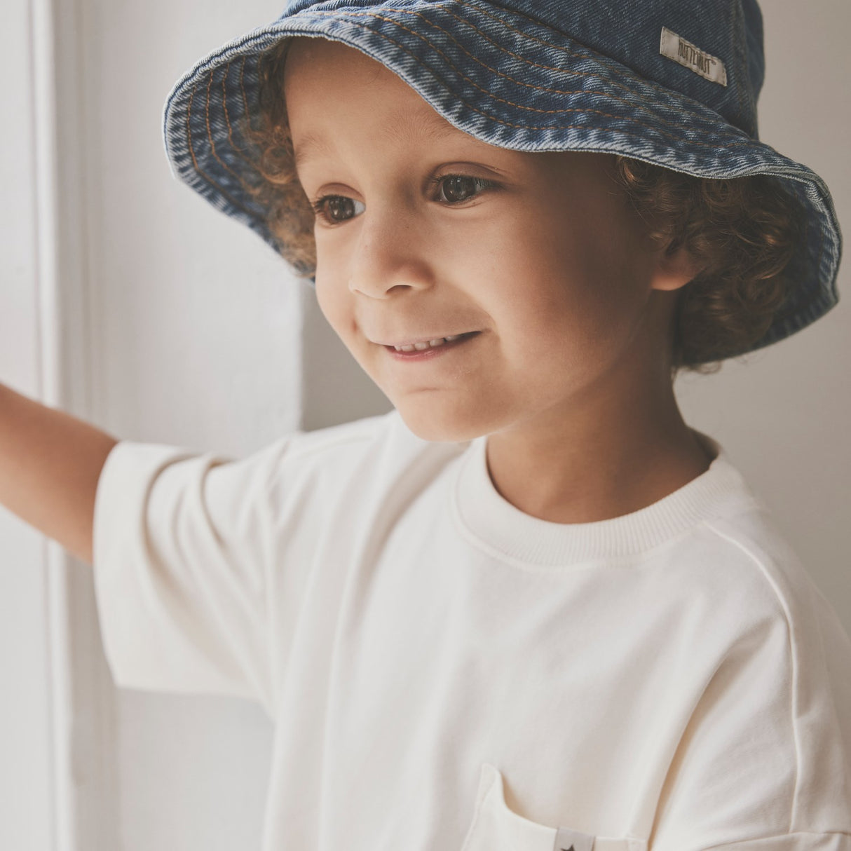 Huttelihut Navy Blazer Hink Mössa Denim