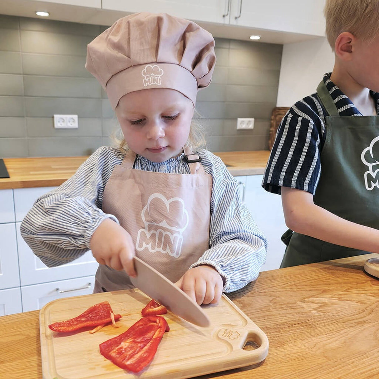 MINI Familjens rosförklädesset