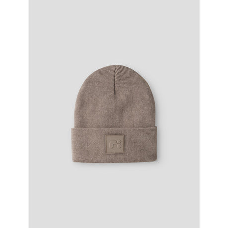Name It Silver Mink Nknmalik Stickad Beanie Badge1