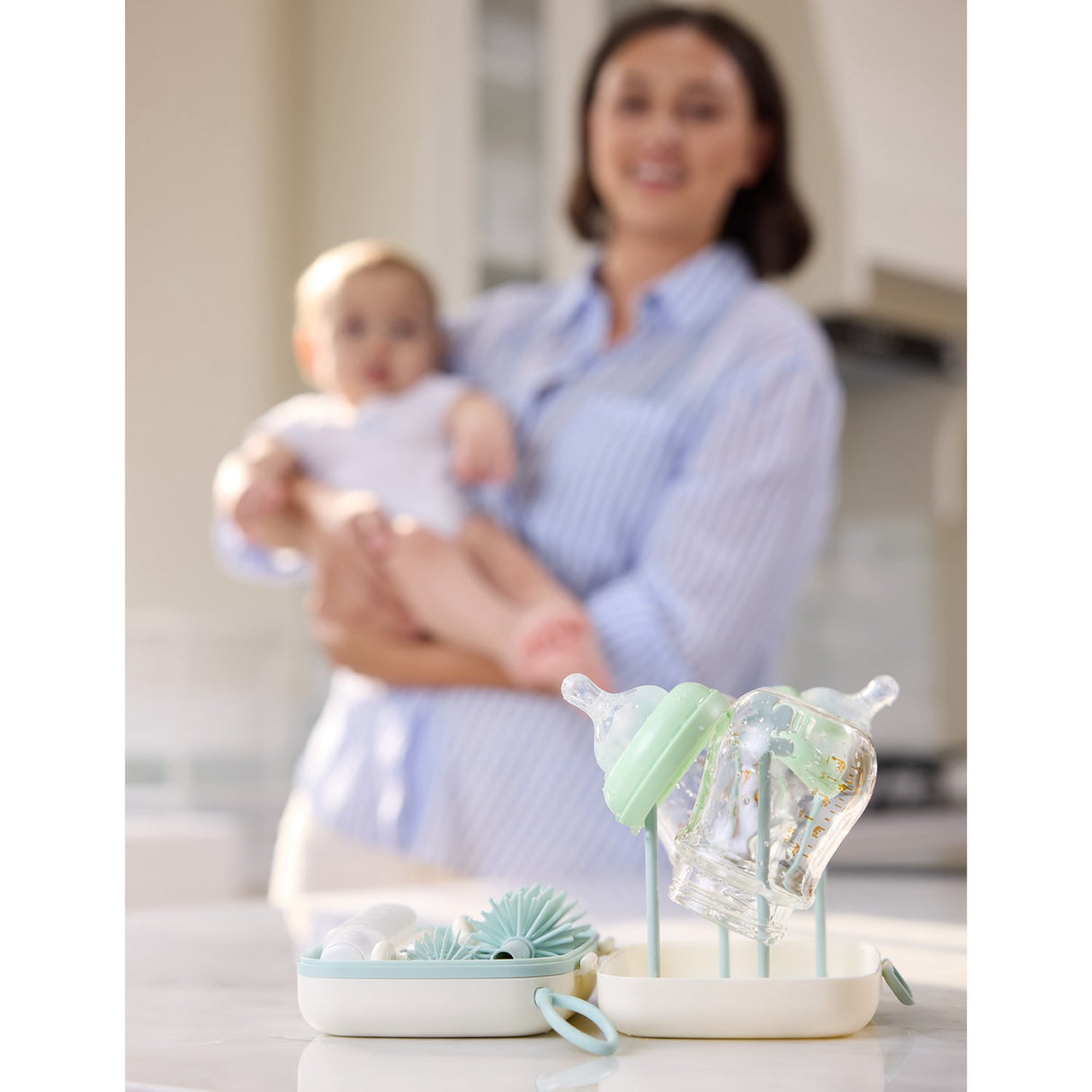Momcozy Green 7 In 1 Baby Flaska Brush Sett