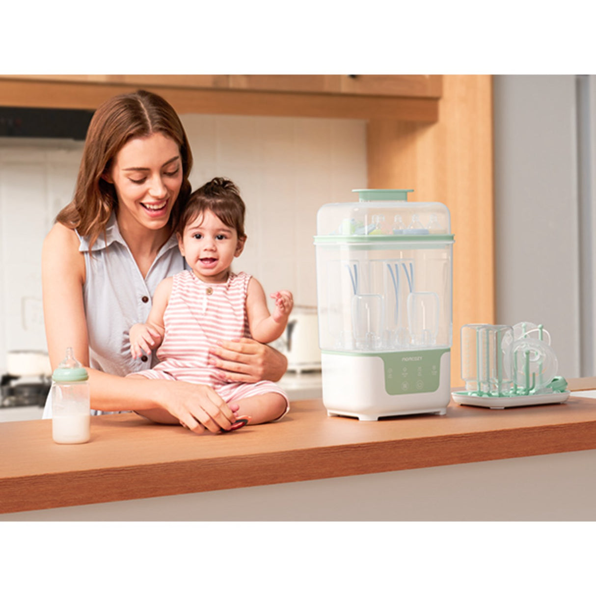 Momcozy BS04 4-in-1 Flaska Sterilizer And Dryer