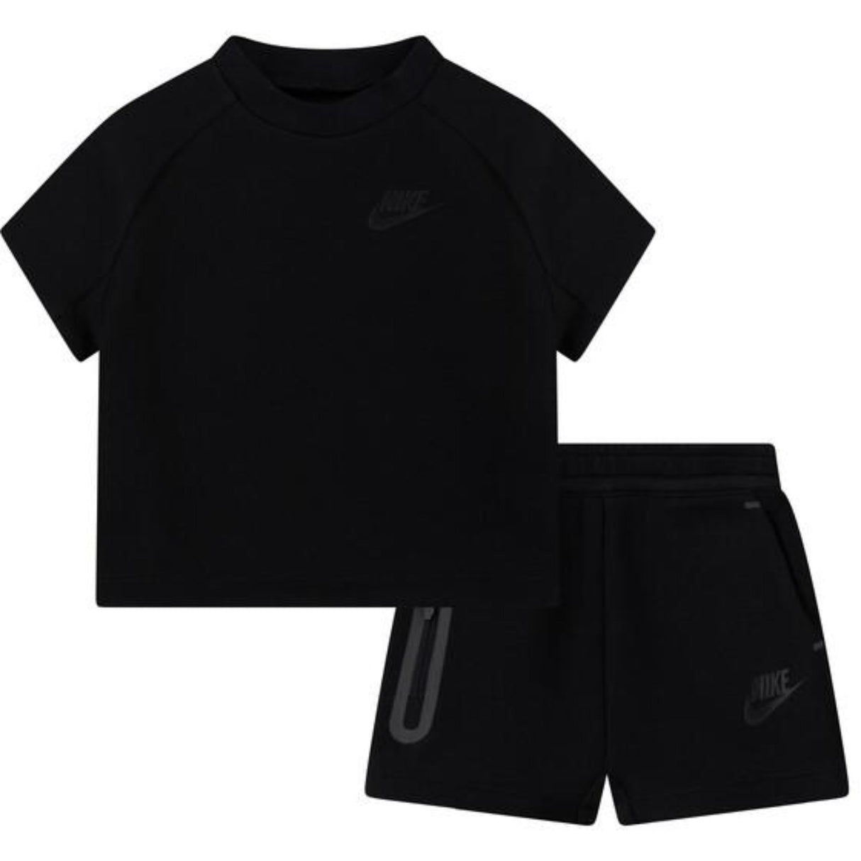 NIKE Black Tech Fleece T-Shirt Shorts Sett